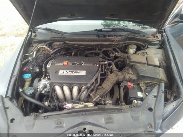 2006 HONDA ACCORD SDN EX-L VIN: 1HGCM56876A101178