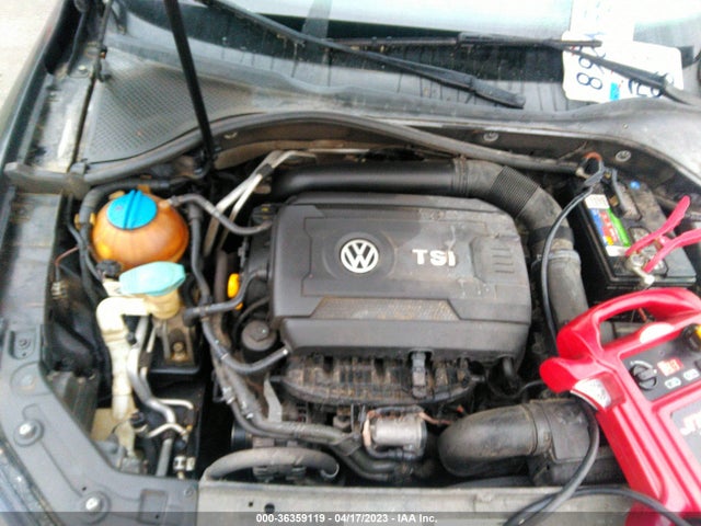 1VWAT7A30EC059064 Volkswagen Passat Wolfsburg Ed