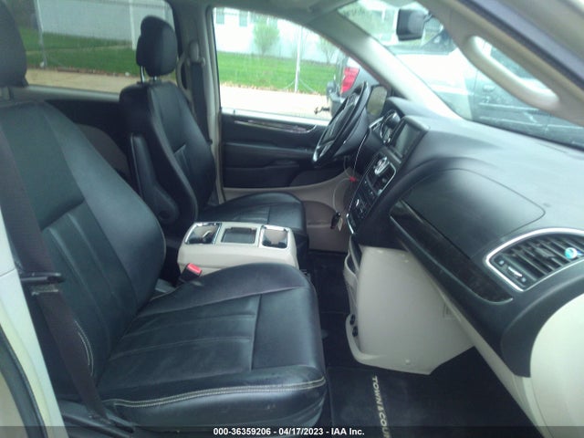 2C4RC1BG4FR672818 Chrysler Town & Country Touring
