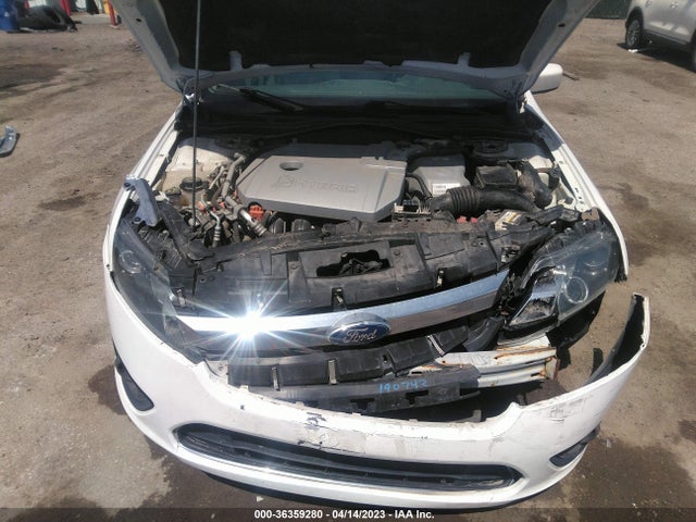 2011 FORD FUSION HYBRID VIN: 3FADP0L34BR123991