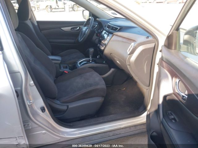 KNMAT2MT4FP559630 Nissan ROGUE SV