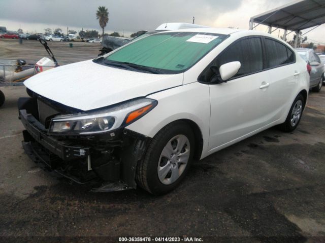 3KPFK4A70JE222358 KIA FORTE LX