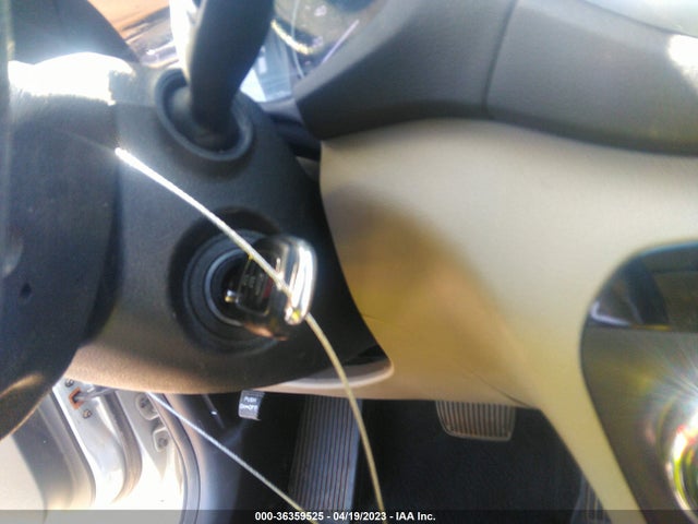Hyundai TUCSON SE 2016 KM8J33A40GU236323 Image 3