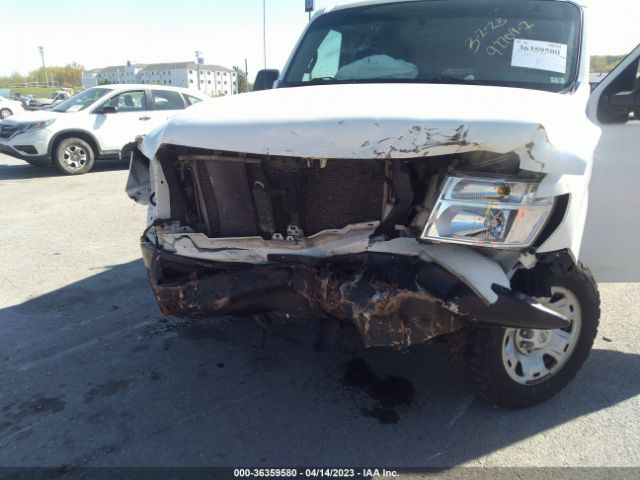 1N6BF0KY6EN109838 Nissan Nv Sv