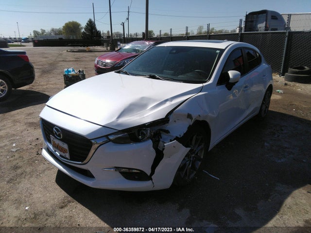 2018 MAZDA MAZDA3 5-DOOR GRAND TOURING VIN: 3MZBN1M3XJM169779