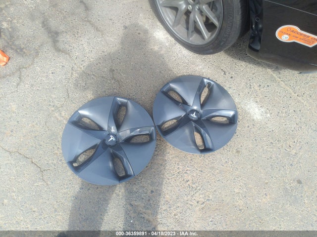 Tesla Model 3 Range 2019 5YJ3E1EAXKF406393 Image 4