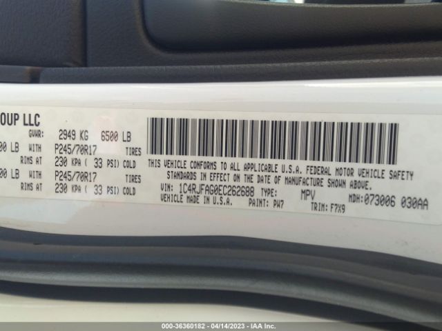 1C4RJFAG0EC262688 Jeep Grand Cherokee Laredo
