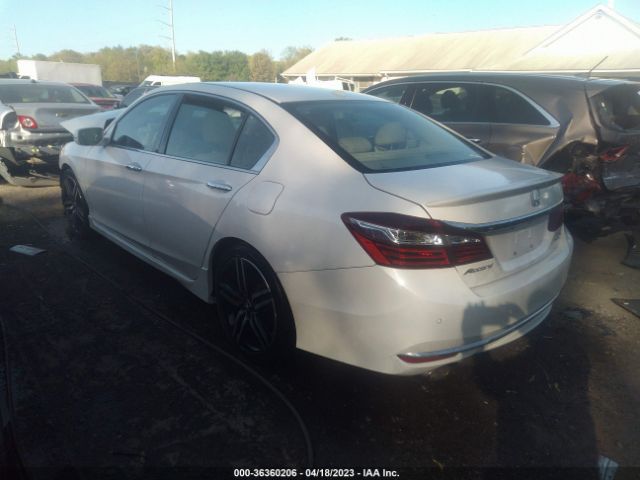 1HGCR3F92HA030067 Honda Accord Sedan Touring