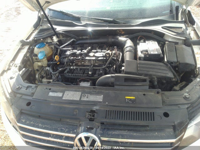 Volkswagen Passat 1.8t S 2015 1VWAT7A38FC039632 Image 10
