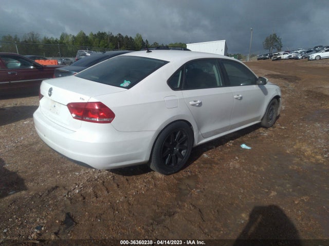 Volkswagen Passat 1.8t S 2015 1VWAT7A38FC039632 Image 4