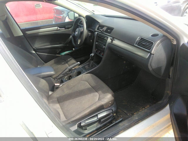 Volkswagen Passat 1.8t S 2015 1VWAT7A38FC039632 Image 5