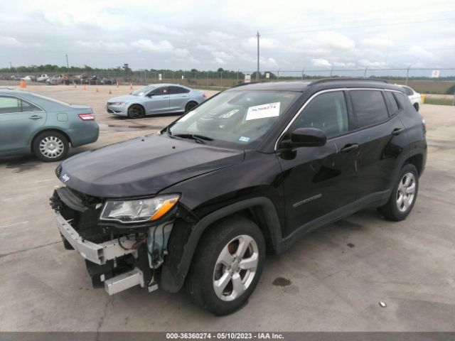 3C4NJCBB8JT411198 Jeep Compass Latitude
