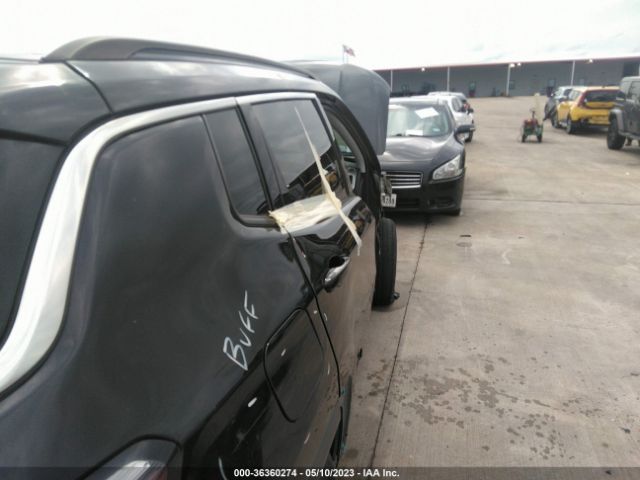 3C4NJCBB8JT411198 Jeep Compass Latitude