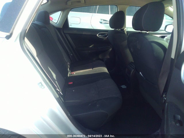 2015 NISSAN SENTRA SV VIN: 3N1AB7AP1FL654877