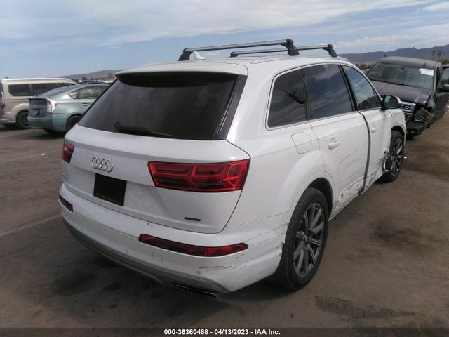 WA1LHAF70JD012914 Audi Q7 Premium Plus