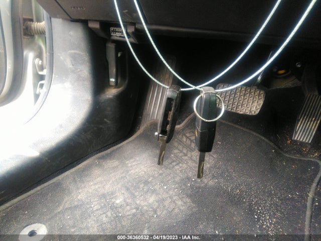 Chevrolet IMPALA LT 2017 1G1105S35HU133164 Image 3