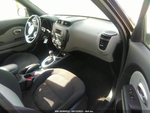 KNDJN2A26F7781518 KIA Soul Base