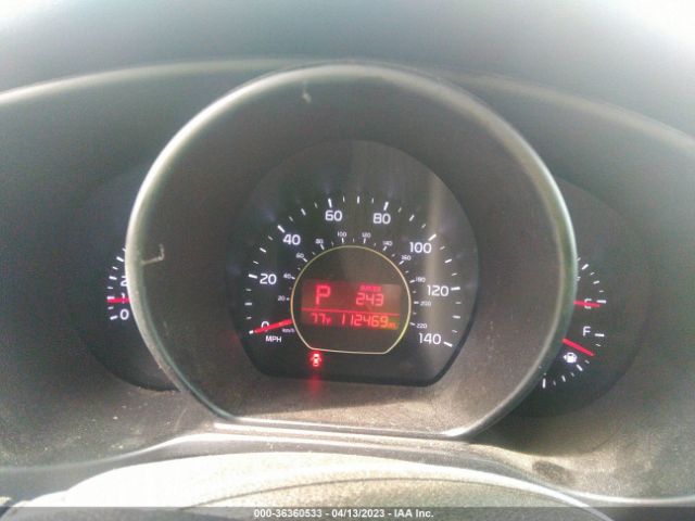 KNDJN2A26F7781518 KIA Soul Base
