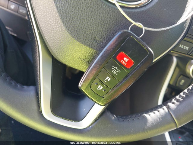 2021 TOYOTA RAV4 XLE PREMIUM VIN: 2T3C1RFV2MC111704