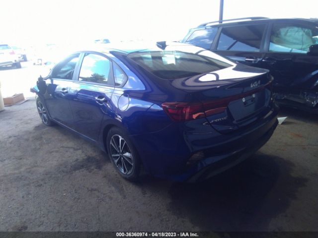3KPF24AD9PE572635 KIA Forte Lxs