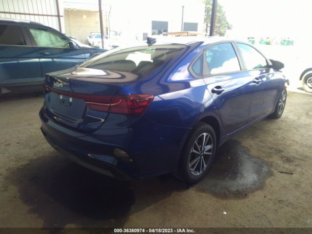3KPF24AD9PE572635 KIA Forte Lxs