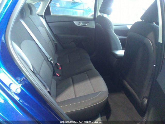 3KPF24AD9PE572635 KIA Forte Lxs