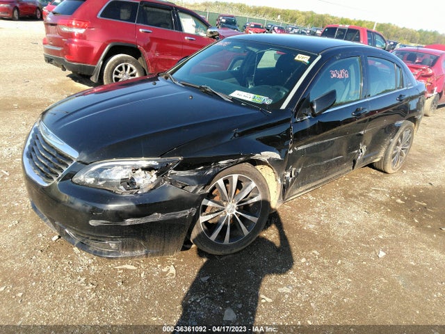 1C3CCBBG3EN172600 Chrysler 200 Touring
