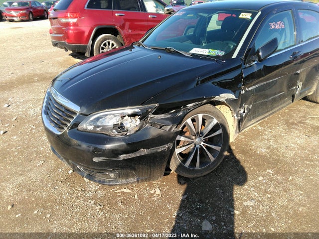 1C3CCBBG3EN172600 Chrysler 200 Touring