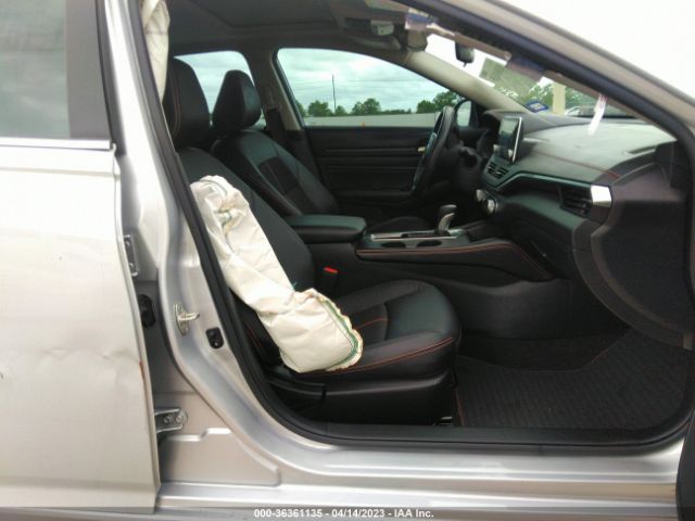 1N4AL4CV8NN344038 Nissan Altima 2.0 Sr