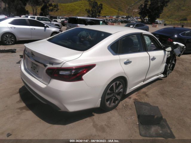 1N4AL3APXHC296301 Nissan Altima 2.5 Sr