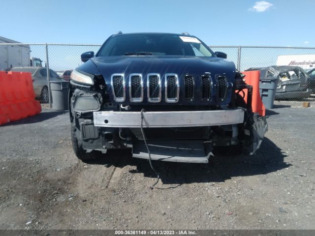 1C4PJMCS6EW281368 Jeep Cherokee Latitude