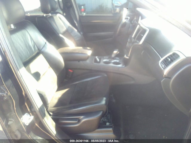 1C4RJFAG8JC280818 Jeep Grand Cherokee Laredo E
