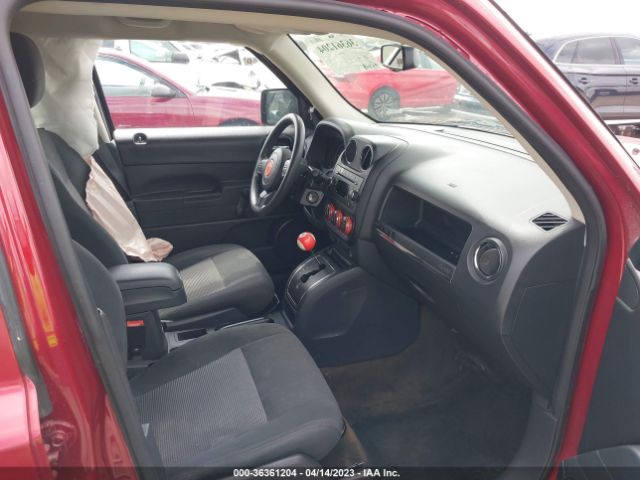 1C4NJPBB9GD676184 Jeep Patriot Sport