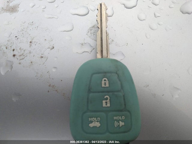 Toyota RAV4 LE 2014 JTMBFREV7ED066755 Image 3