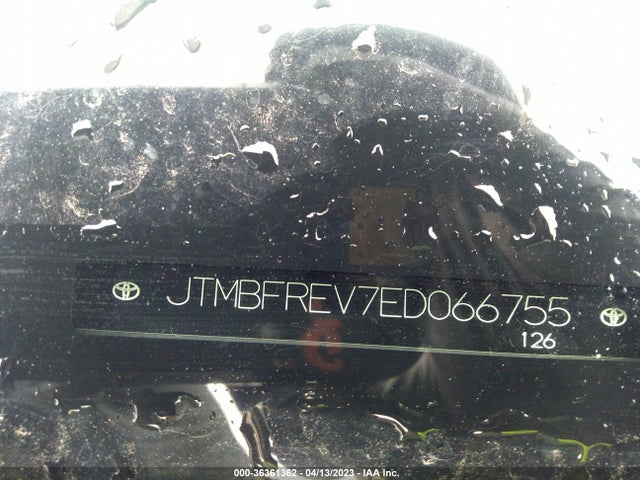 Toyota RAV4 LE 2014 JTMBFREV7ED066755 Image 10