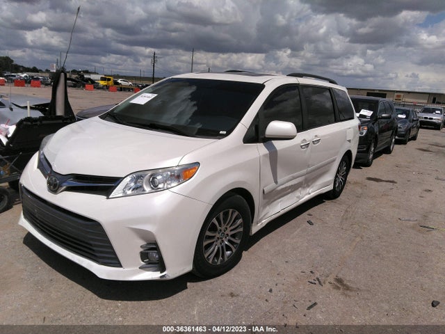 2018 Toyota Sienna, VIN: 5TDYZ3DC3JS937292