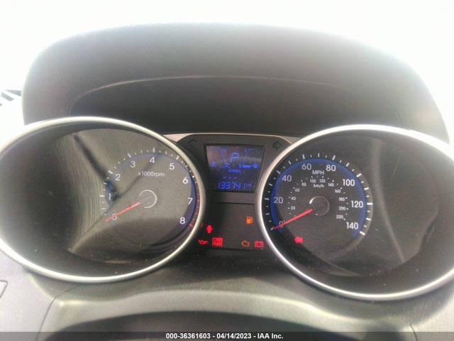 Hyundai TUCSON GLS 2015 KM8JTCAF1FU071155 Image 8