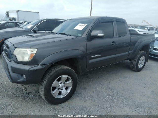 Toyota Tacoma Prerunner 2015 5TFTU4GN3FX067234 Image 2