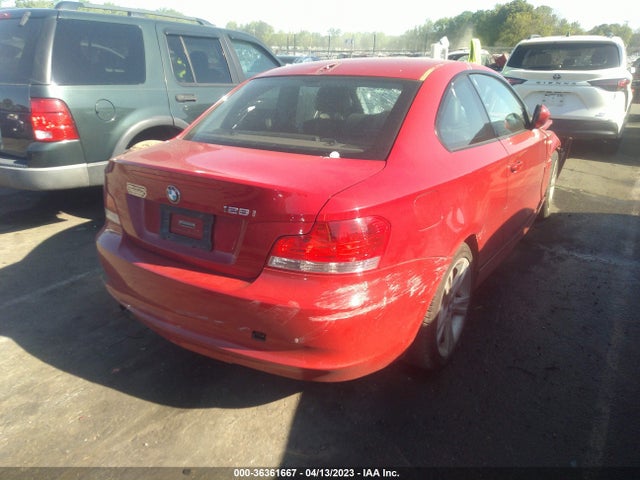 2011 BMW 1 SERIES 128I VIN: WBAUP7C53BVK78178