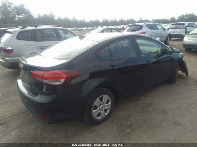 3KPFL4A74JE275495 KIA FORTE LX