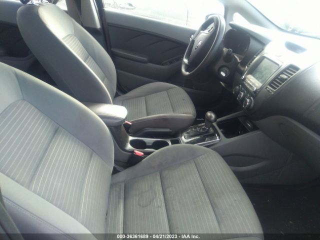 3KPFL4A74JE275495 KIA FORTE LX