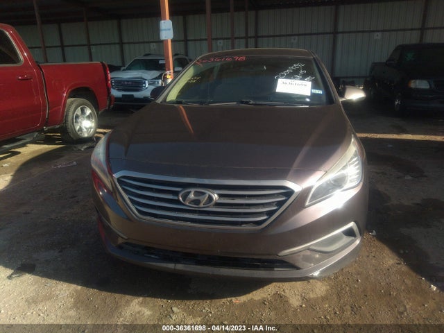 2016 HYUNDAI SONATA 2.4L SE VIN: 5NPE24AF3GH370155