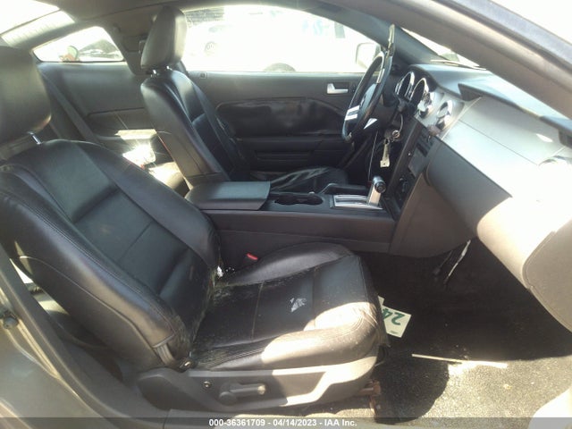 2005 FORD MUSTANG DELUXE/PREMIUM VIN: 1ZVFT80N555238882