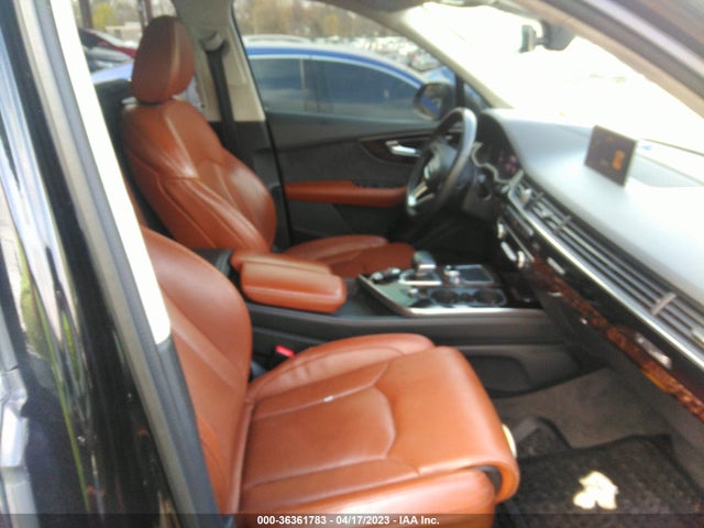 WA1VAAF79HD040993 Audi Q7 Prestige