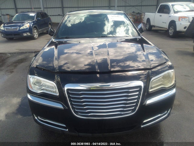 2C3CCAAG4EH278414 Chrysler 300
