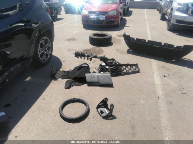 ZACCJADT0FPB46521 Jeep Renegade Limited