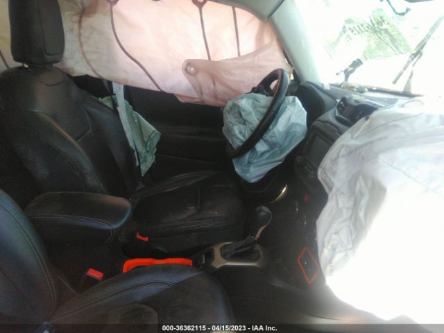 ZACCJADT0FPB46521 Jeep Renegade Limited