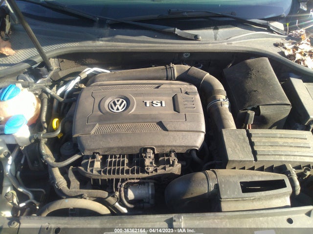 1VWAT7A30EC079914 Volkswagen Passat Wolfsburg Ed