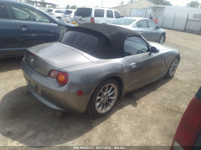 2003 BMW Z4 2.5I VIN: 4USBT33423LS43712
