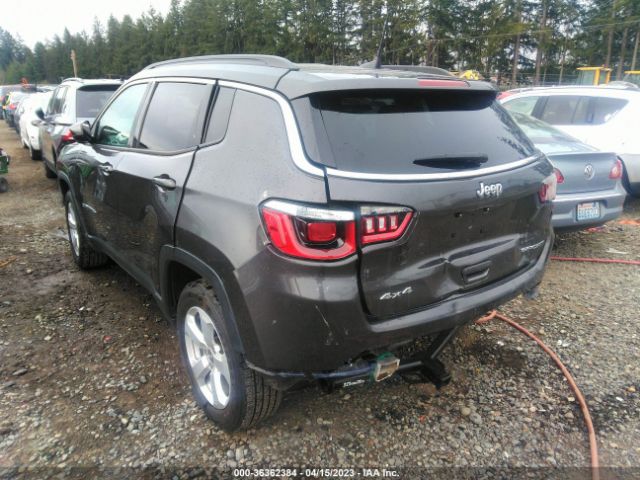 3C4NJDBB2JT176450 Jeep Compass Latitude